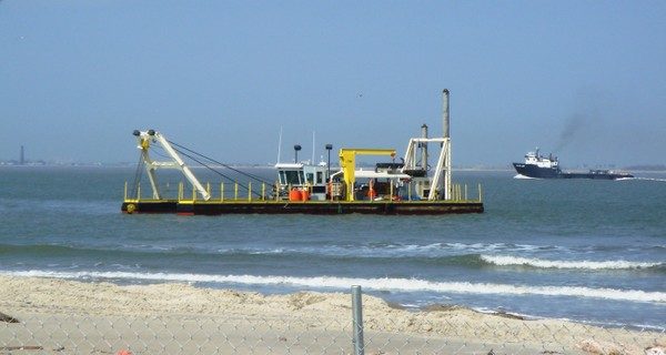 Dredging equipment rentals in Texas